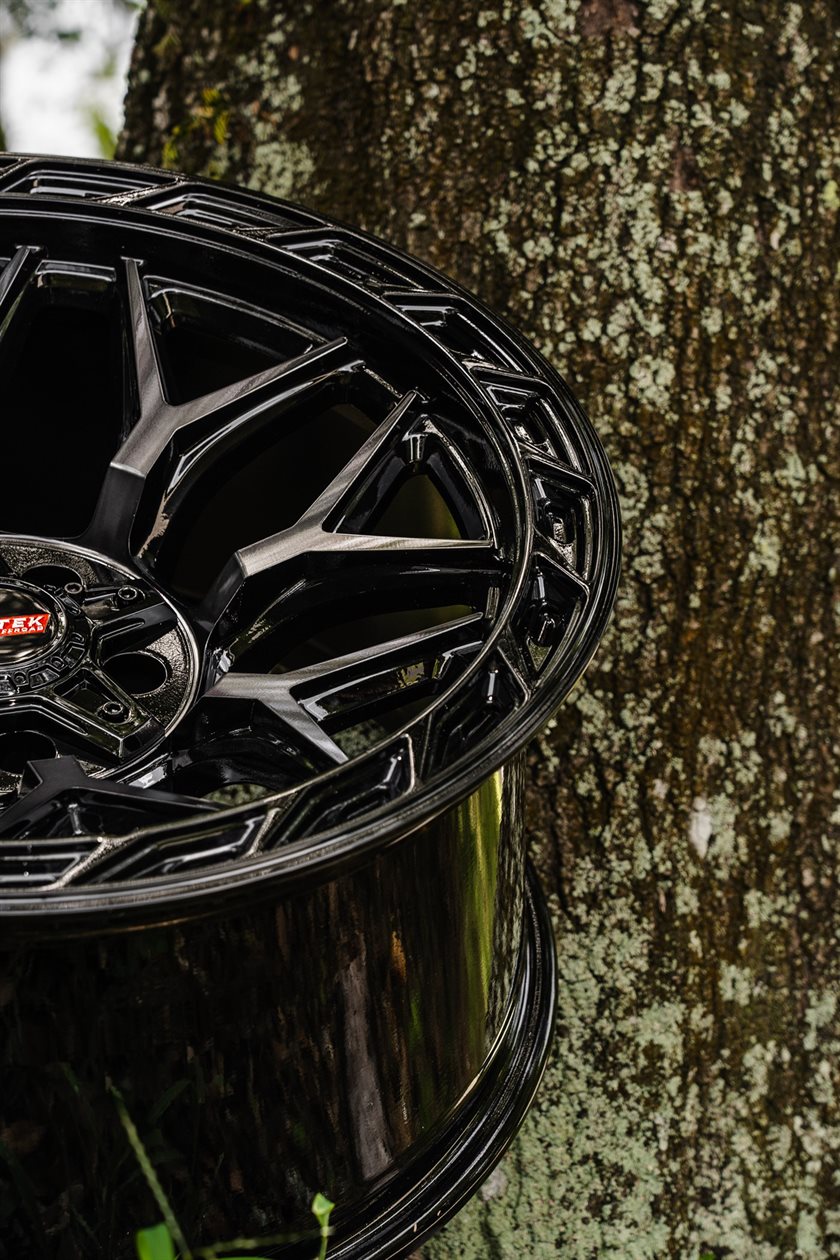 VRP-504 | 6 lug Off-Road Wheels | Diamond Cut & Dark Tint